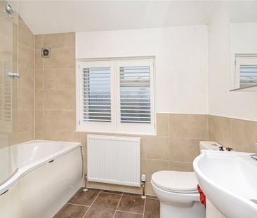 2 bedroom semi-detached house to rent - Photo 5