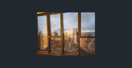 Spacious Modern Apartment with Fantastic Views - Photo 2