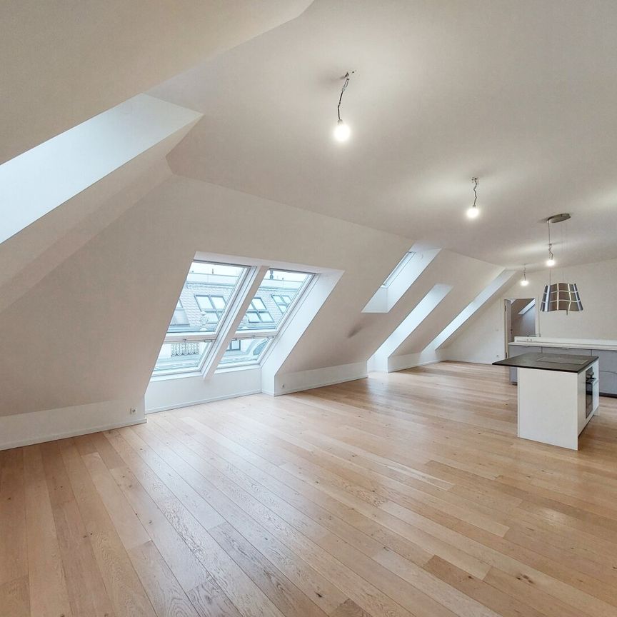 Elegante 3 Zimmerwohnung auf zwei Etagen mit toller Terrasse in Bestlage! - Photo 1