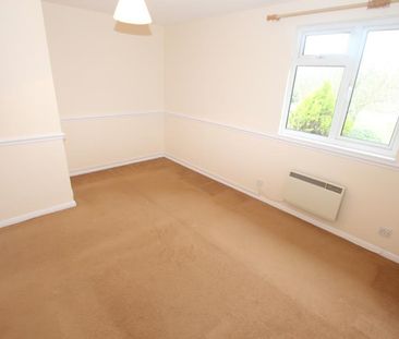 Marston Road, Woking - 2 bedrooms Property for lettings - Seymours - Photo 1