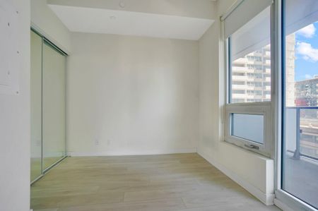 For Lease - 2221 Yonge Street Unit# 605, Toronto, Ontario - Photo 2