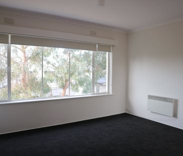 18/6 Francis Grove, Thornbury VIC 3071 - Photo 1