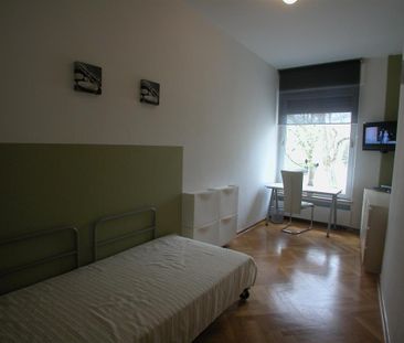 FLATmix.de / Komplett möbliertes Zimmer mit eigener Küche in PB-Mitte - Photo 2