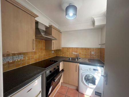 Studio to rent - Photo 4