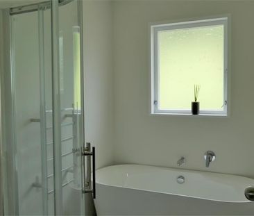 MODERN HOME ON MEMORIAL DRIVE - Photo 6