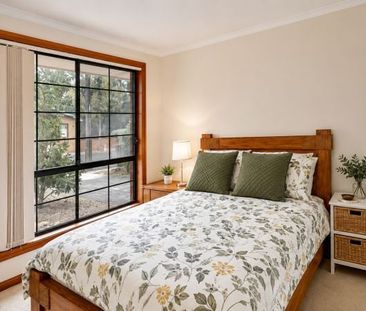 Modern unit in Nailsworth - Photo 2