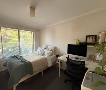 Light, Space & Lifestyle in a Peaceful Preston Pocket - Photo 2