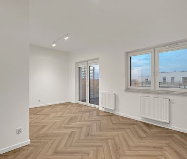 Drabinianka, 2 pokoje, nowe, komórka, garaż. - Zdjęcie 2