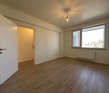 Appartement te huur - Foto 3