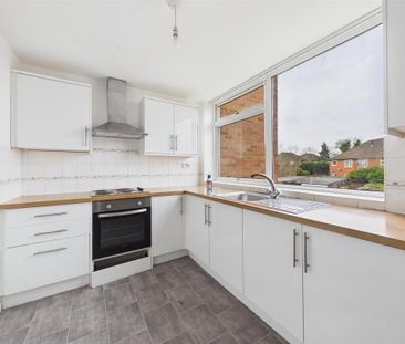 2 bedroom apartment to rent - Photo 3