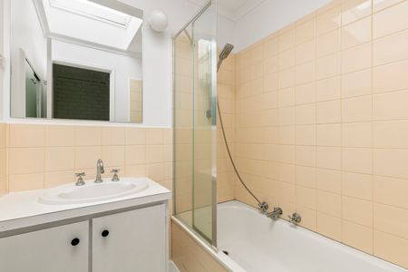 4/79-81 Earl Street, Kew VIC 3101 - Townhouse For Rent | Domain - Photo 4