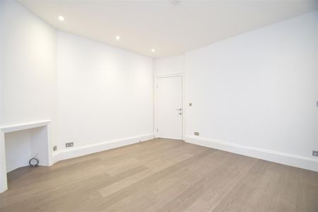 2 bedroom apartment - Photo 2
