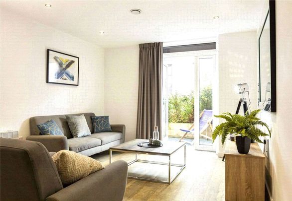 2 BED 2 BATH APARTMENT | AVAILABLE NOW | IN HIGH DEMAND | PARKING AVAILABLE | PRIME LOCATION | 24-HOUR CONCIERGE | RESIDENTS GYM - Photo 1
