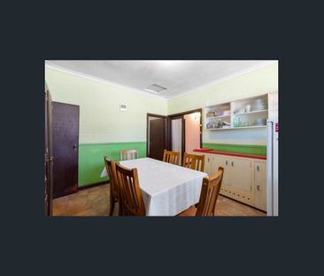 Waiting for you! - Photo 2