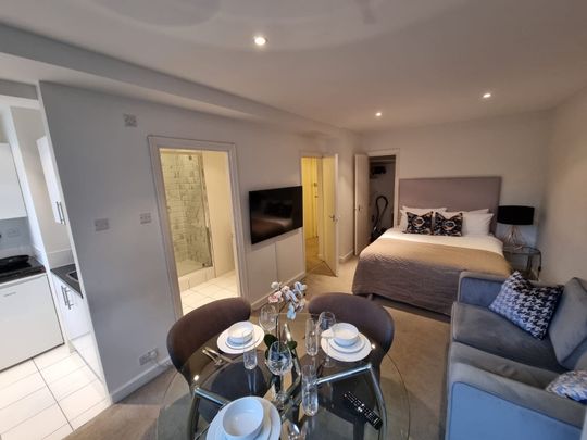 Hill Street, Mayfair, W1J 5LZ, London - Photo 1