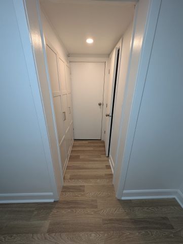 For Lease - 10 Don Mills Road Unit# Bsmt, Toronto, Ontario - Photo 2