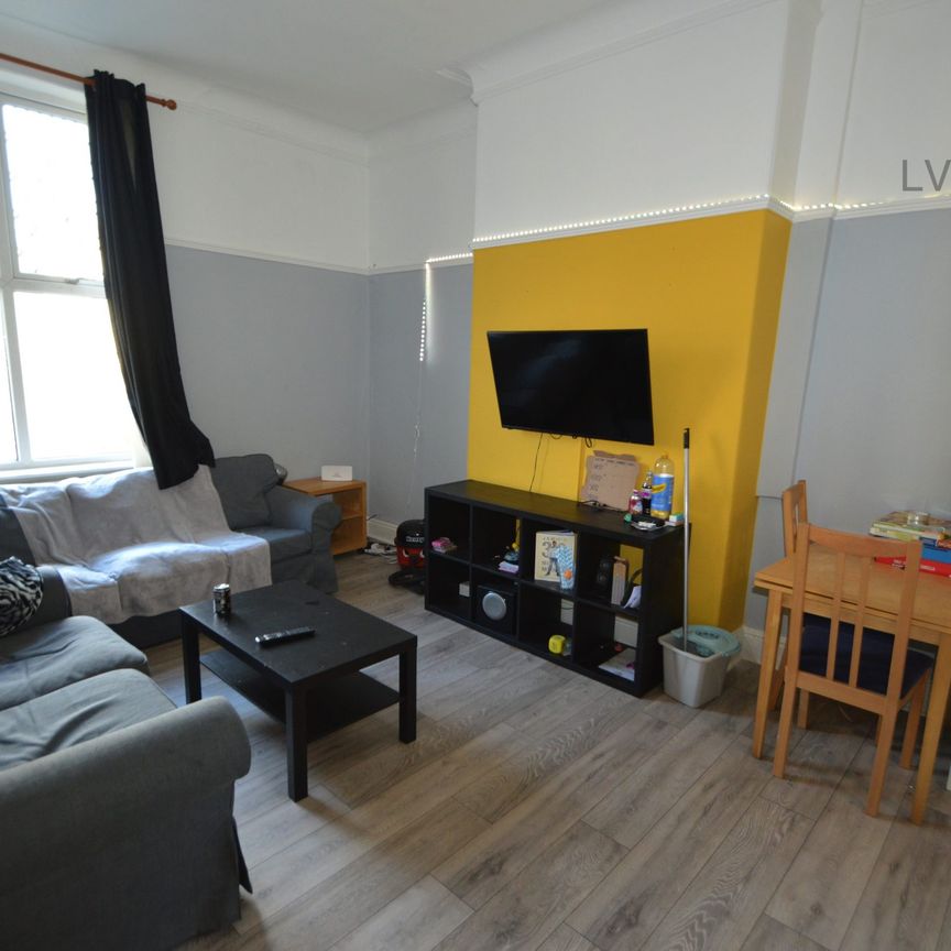 Cardigan Road - Photo 1