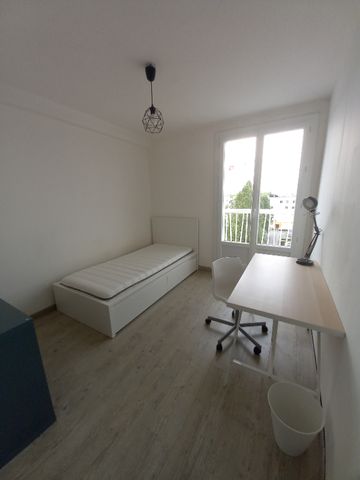 Location Maison 1 pièce 66m² RENNES 35000 - Photo 3
