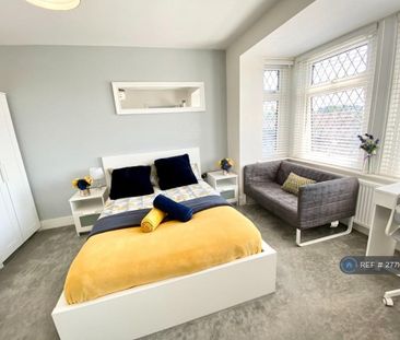 1 bedroom in a house share to rent - Photo 4