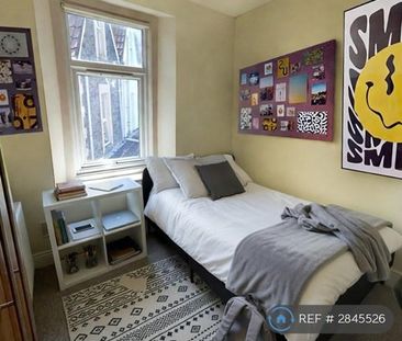 1 bedroom in a house share to rent - Photo 5