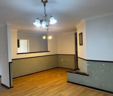 Spacious home with plenty of room to move - Photo 4