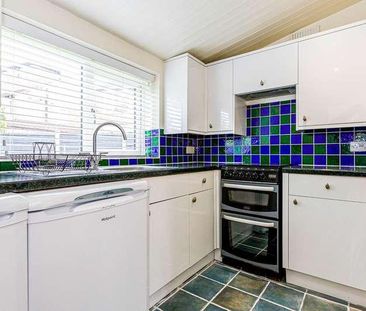 Keswick Avenue, Flixton, Manchester, M41 - Photo 5