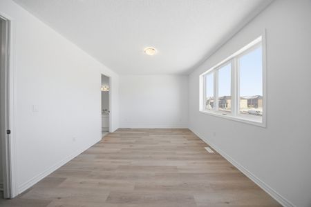 For Lease - 3513 Brickyard Drive, Pickering, Ontario - Photo 2