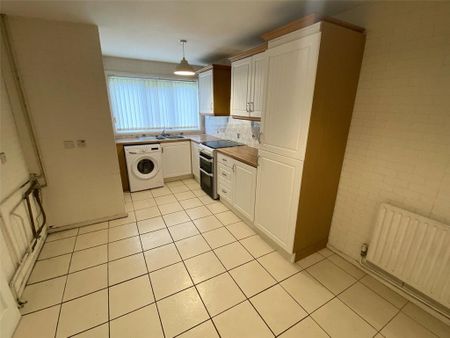 3 bedroom terraced house to rent - Photo 5