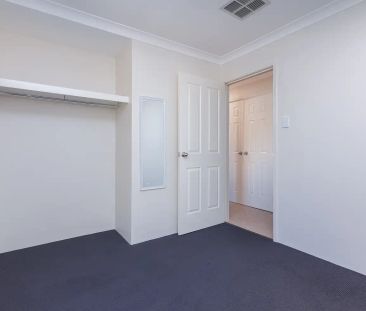 “Heathridge Haven: Large family home” - Photo 4
