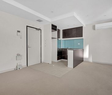 710/613 Swanston Street, Carlton VIC 3053 - Photo 4