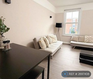 2 bedroom flat to rent - Photo 4