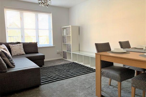 Anglian Close, WATFORD - Photo 1