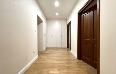 Warszawa, Śródmieście, Śródmieście Południowe, Wilcza - Фото 2