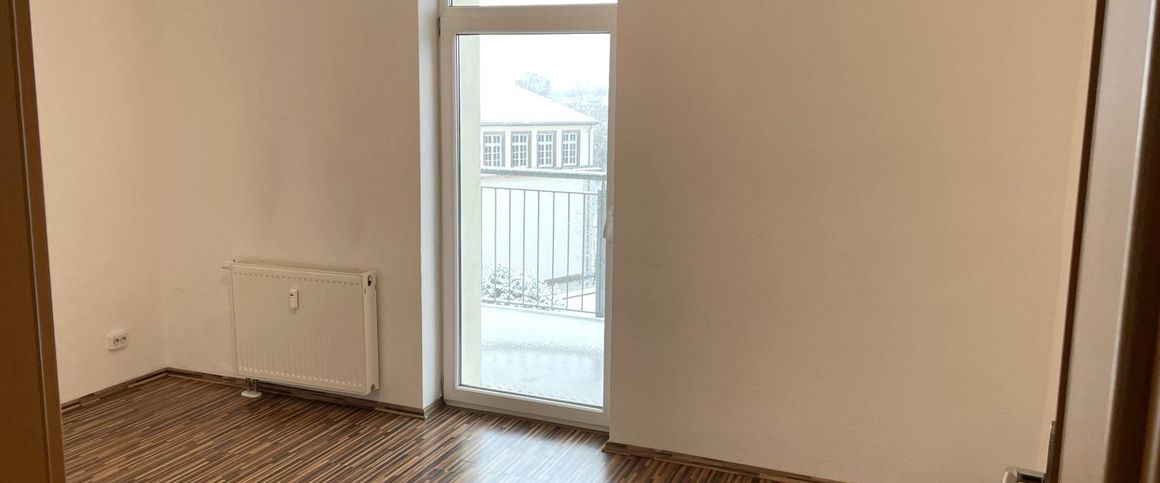 2-Zimmer-Wohnung in Kaitz/ Nähe Südhöhe - große Küche und großer Ost/Süd-Balkon ! - Photo 1