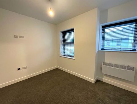 The Old Court House - Photo 4