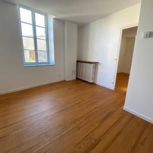 Location appartement rénové 2 pièces 33.22 m² à Die (26150) 4 - Photo 2