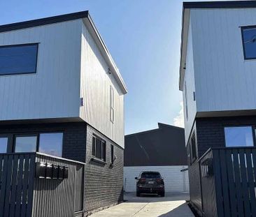 Premium Unit - Family friendly - Photo 3