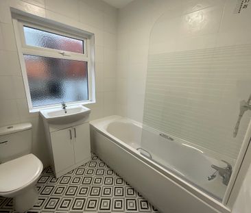 20 Glenside Parade, Belfast, BT14 8AH - Photo 1