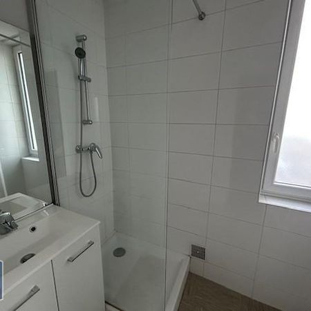 Location Appartement 2 pièces 47m² CLERMONT FERRAND 63000 - Photo 4