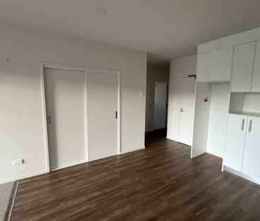 Property Management38c Fraser Ave, Northcote - Apartment for Rent - Photo 6