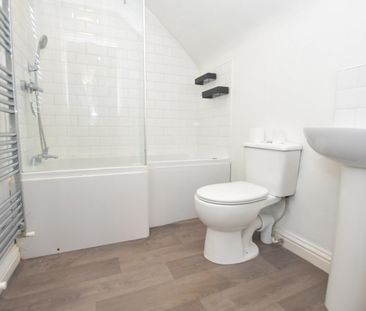 2 bedroom House To Let - Photo 5