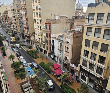Piso de alquiler en Navarra, Hospital - Plaza del Real - Photo 2