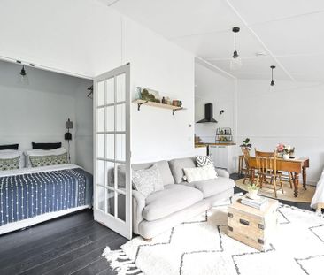 1 bedroom detached house to rent - Photo 2