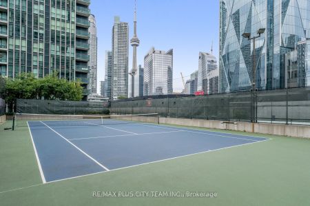 For Lease - 18 Harbour Street Unit# 307, Toronto, Ontario - Photo 4