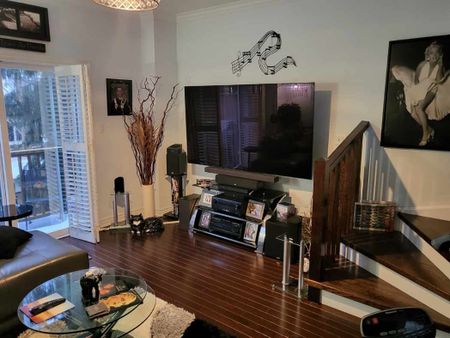 For Lease - 4298 Ingram Common N/A, Burlington, Ontario - Photo 5