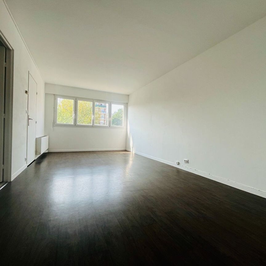 Grand studio de 33 m² - Photo 1