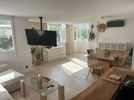 Apartamento en alquiler en Avenida 8 D´Agost, Número 29 - Foto 2