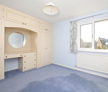 2 bedroom terraced house to rent - Photo 3