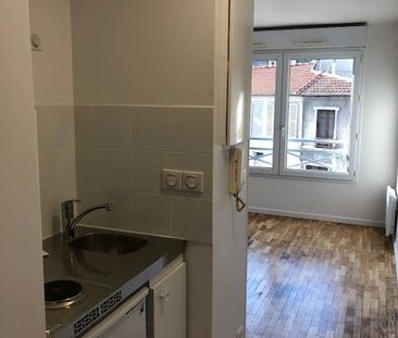 Location Appartement 1 pièce 18m² LE KREMLIN BICETRE 94270 - Photo 4
