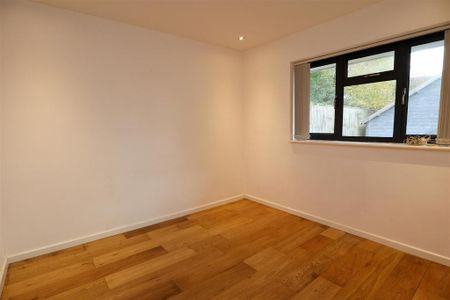 3 bedroom bungalow to rent - Photo 3